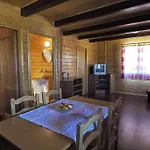Nyaraló Cozy House With Private Pool *
