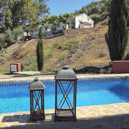Semesterbostad Cozy House With Private Pool *