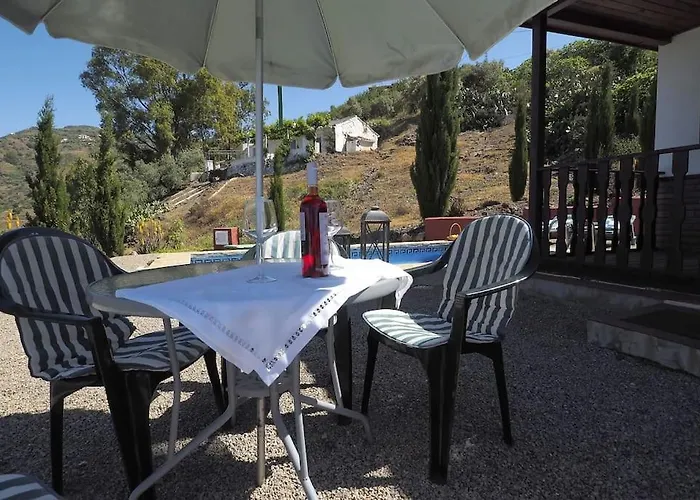Cozy House With Private Pool Arenas (Malaga)